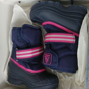 Nautica Navy/Fuchsia toddler cold weather boots